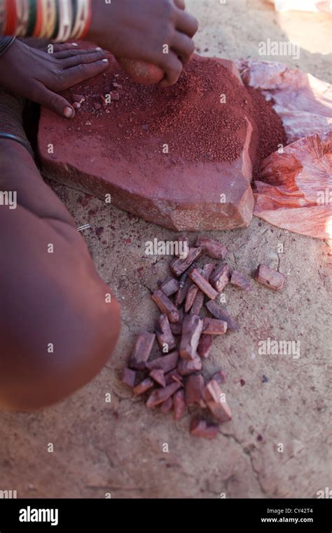 Himba tribe in Namibia Stock Photo - Alamy