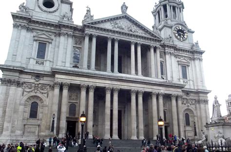 St Paul's Cathedral Crypt Museum , London - LondonNet