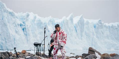 Duki presentó su nuevo disco Desde el fin del mundo con un show