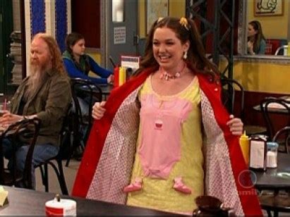 HARPER FROM WIZARDS OF WAVERLY PLACE’S MOST ICONIC OUTFITS – STRAPHIE