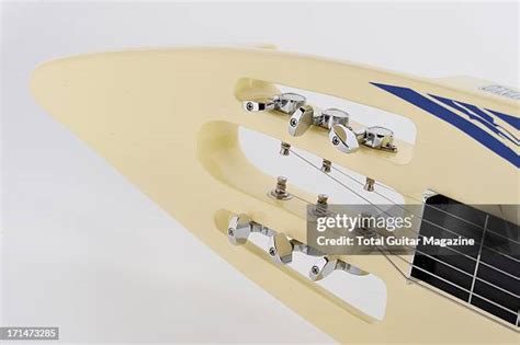 Electric Lap Steel Photos And Premium High Res Pictures Getty Images