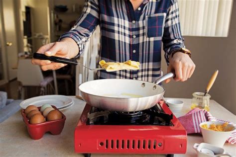 Make Folded Scrambled Eggs For Your Breakfast Sandwich Recipe