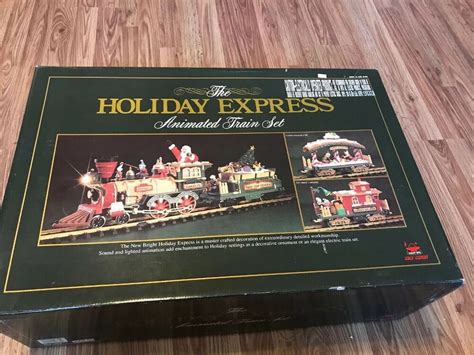 The HOLIDAY EXPRESS Animated Train Set 384 Christmas By NEW BRIGHT