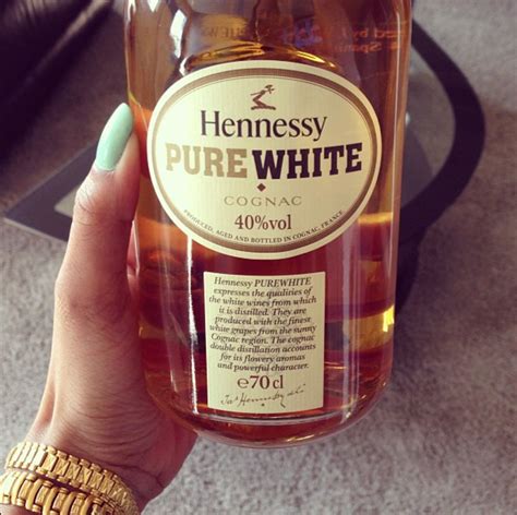 White HENNESSY | Hennessy pure white