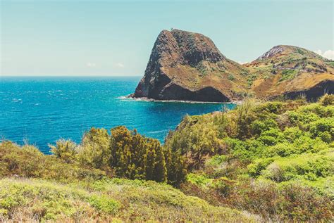 Kahakuloa Head (Pu'u Koa'e)