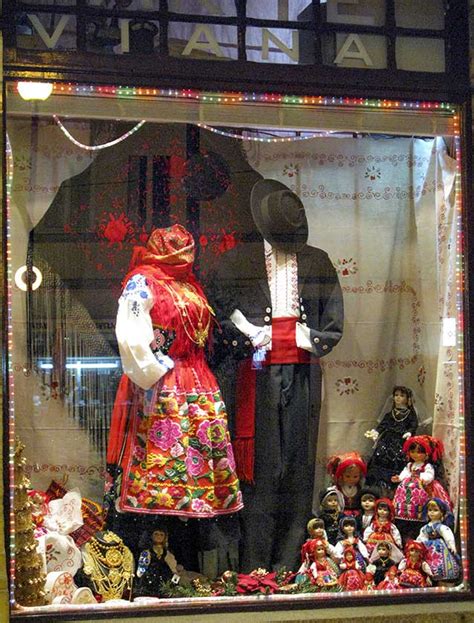 Traditional Costumes In Portugal Portugal Visitor Travel Guide To