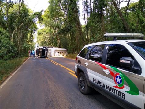 Grave acidente mobiliza equipes de socorro na SC 283 entre Chapecó e