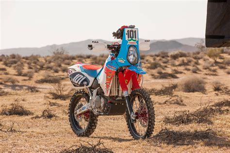 Eccovi La Honda Xr650r Rally Cortez Cruiser Preparata Da Mark