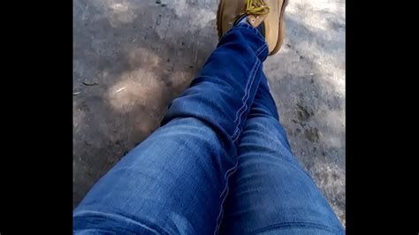 En el parque enseñando XVIDEOS