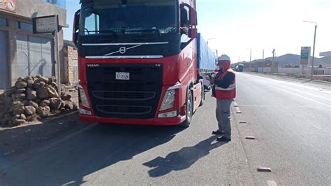 SUTRAN PERÚ on Twitter Puno En el km 1323 de la carretera Caracoto