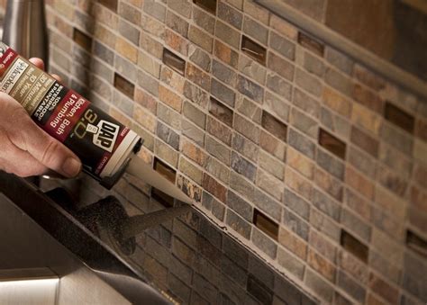 Installing A Glass Tile Backsplash Pro Construction Guide