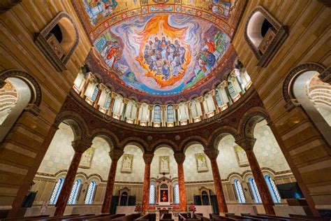 Interior View of the Cathedral Basilica of Saint Louis Editorial Image ...