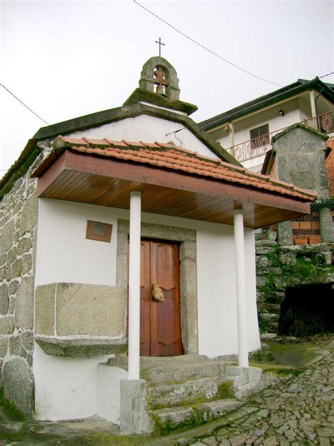 Capela De S O Bento Da Mourisca Arcos De Valdevez All About Portugal