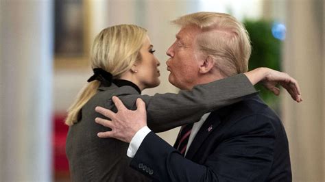 Amtseinf Hrung Von Donald Trump Ivanka Trump Sagte Wegen Veruntreuung Aus