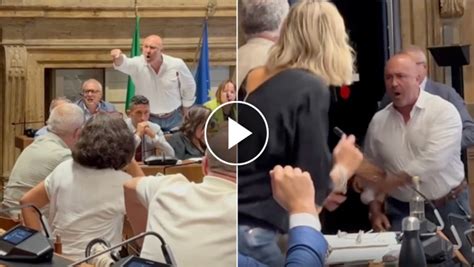 Terni Insulti E Minacce Tra Il Sindaco Bandecchi E L Opposizione