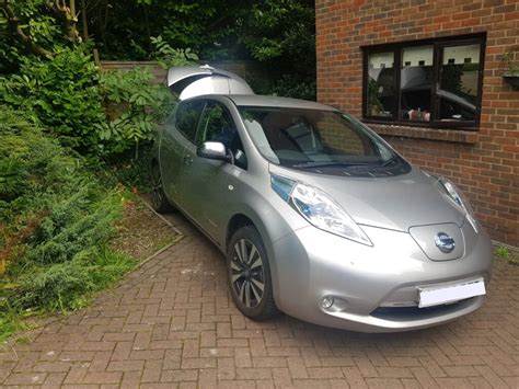 Nissan LEAF 30kWh Tekna 2016 Tim EV Owner Review Electric Road