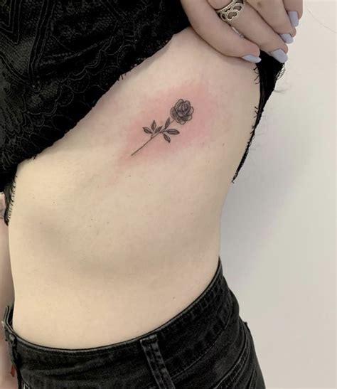 Tatuagem Feminina Na Costela Modelos Para Voc Apostar Dicas