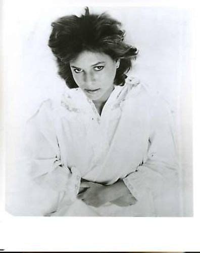 Kristy Mcnichol 8x10 Photo G7073 At Amazons Entertainment