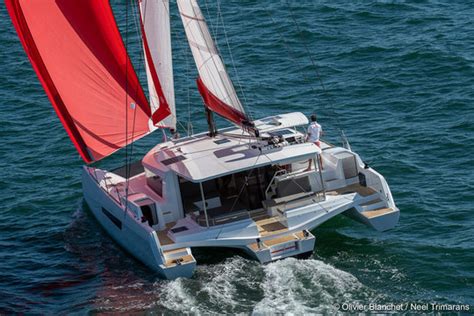 Trimaran Vs Catamaran What Are The Differences Wi Luxury Yacht