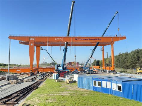 First Gantry Crane In Brzed Dolny PCC Intermodal