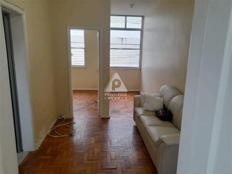 Apartamento Na Rua An Bal Reis Botafogo Em Rio De Janeiro Por R