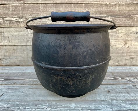 Large Antique Cast Iron Cauldron Farmhouse Antiques Etsy