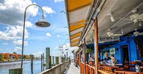 Tin City In Naples Fl Shops Restaurants And Attractions Must Do