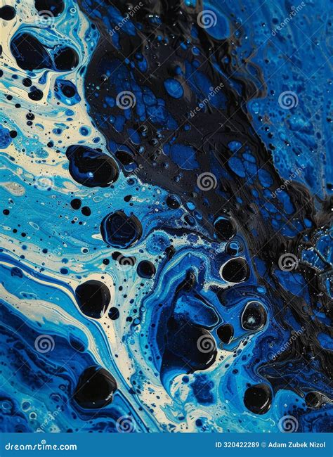 Arte Fluido Abstracto Con Pintura Azul Y Negra Giratoria Stock De