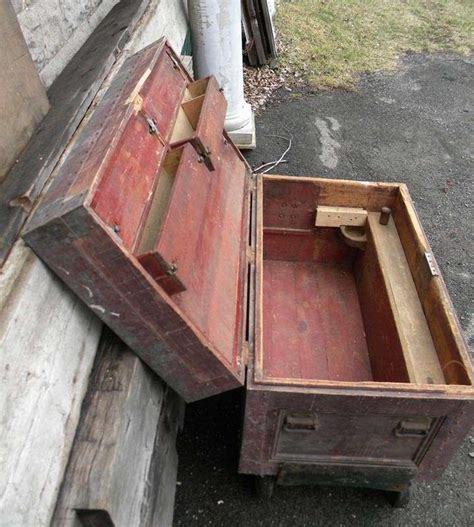 Antique Wood Carpenters Tool Chest Picture Of Carpenter