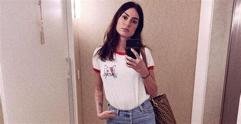 Thaila Ayala Compartilha Foto Rar Ssima A M E E As Irm S