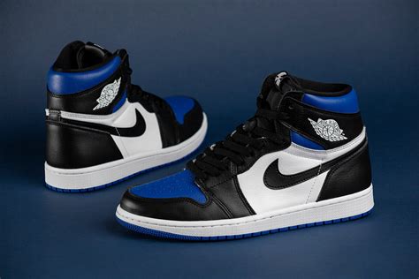 メンズ Nike Nike Air Jordan1 Royal Toe 28cm ジョーダンの通販 By X｜ナイキならラクマ ジョーダン