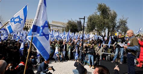 Idf Reservist March Reaches Jerusalem To Protest In Front Of The