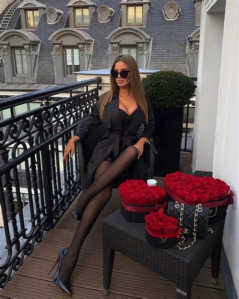 Instagram Fashion Outfits Luxury Lifestyle Women Fashion