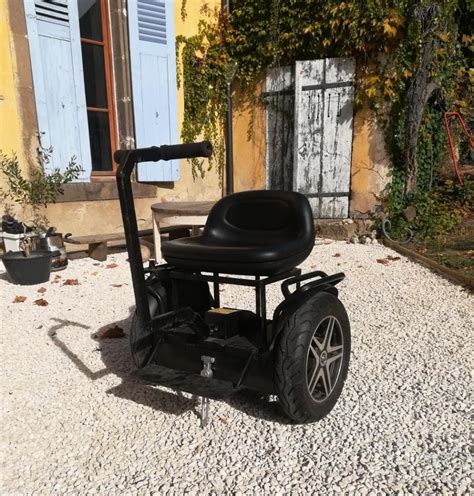 Gus Le Fauteuil Roulant Français Hors Du Commun Tooap