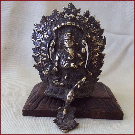 Antique Thc Brass Ganesh Mooshika From Oil Lamp Nepal