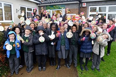 Manor Primary Get A Visit From Tvs Christmas Fairies Berkshire Live