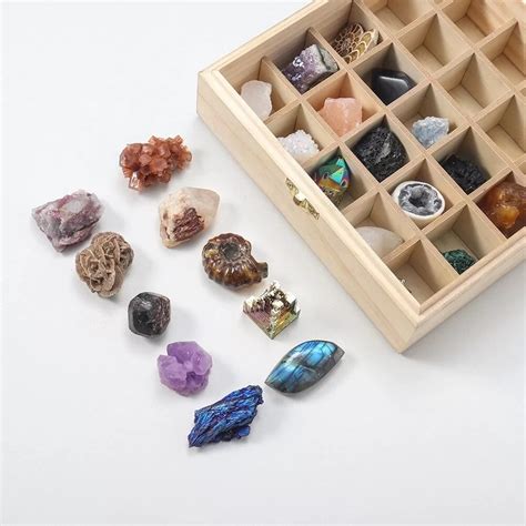 Shop Best Crystal Healing Kits 25pc/set • The Green Crystal