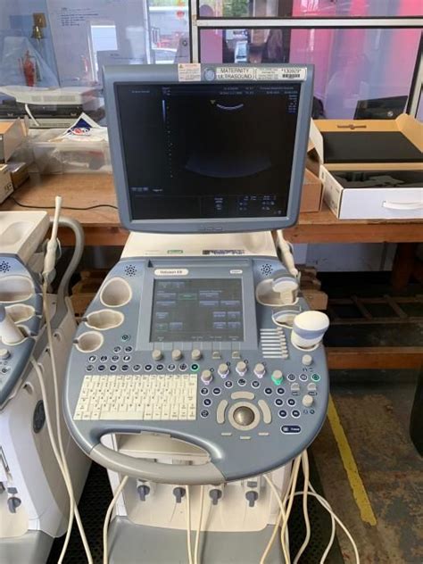 GE Voluson E8 Expert Ultrasound Machine