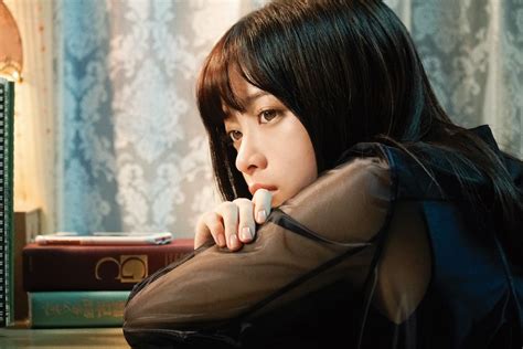 『小説の神様』橋本環奈が佐藤大樹を平手打ち 挿入歌『こんな世界にしたのは誰だ』流れる特別映像公開 の画像・写真 ぴあ映画