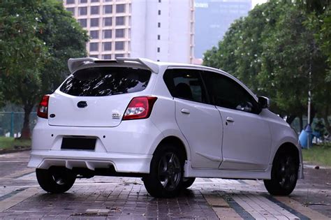 Toyota Agya Vs Datsun Go Pertarungan Mobil Lcgc Autos Id