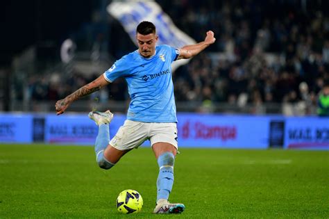 Calciomercato Juventus novità su Milinkovic Savic arriva lofferta