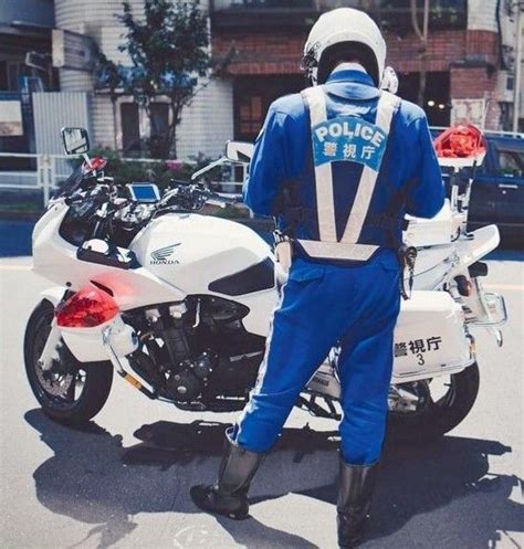 「白バイ警官」おしゃれまとめの人気アイデア｜pinterest｜mm 白バイ 警察 お巡りさん