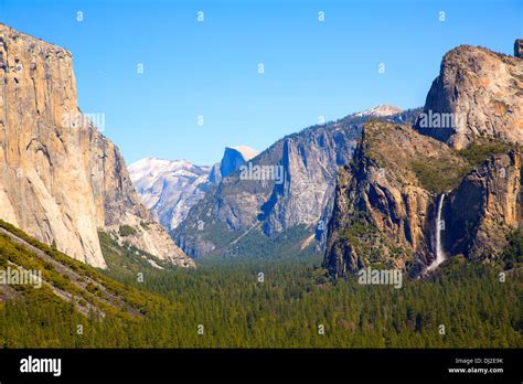 Yosemite El Capitan And Half Dome In California National Parks Us Stock