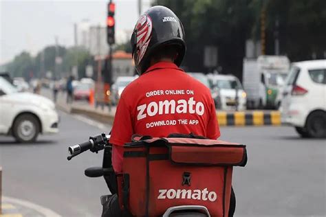 Zomato Customer Unveils Food Delivery Scam Ceo Deepinder Goyal Responds