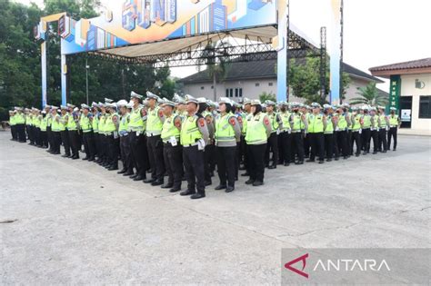 Ribuan Tni Polri Kawal Jokowi Menuju Tol Indralaya Prabumulih