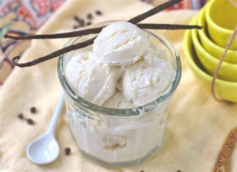 Healthy Homemade Vanilla Bean Ice Cream Sugar Free Low Carb Keto