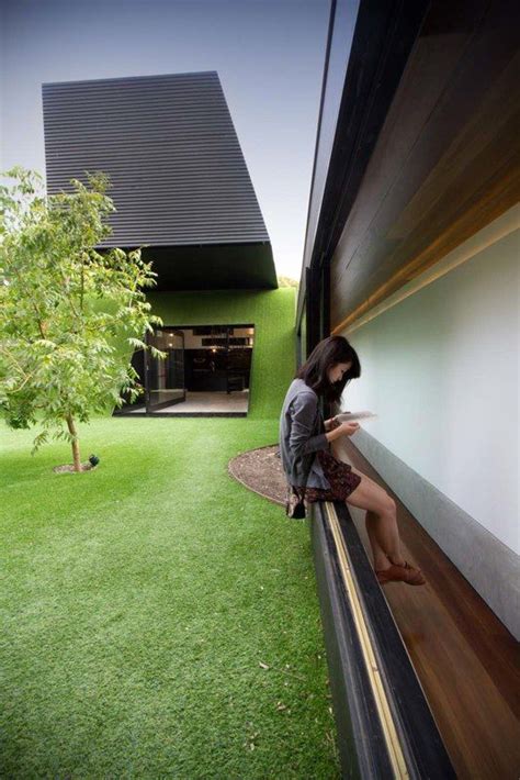 Futuristic house design – Adorable Home