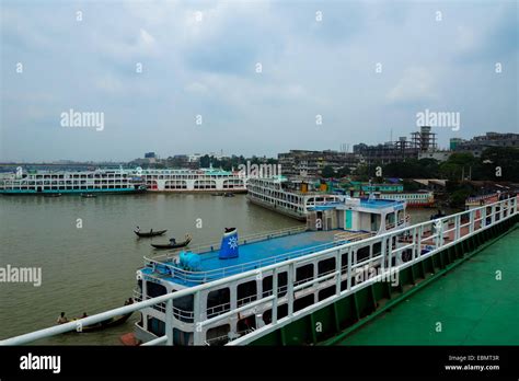 Dhaka Passenger Ferry Hi Res Stock Photography And Images Alamy