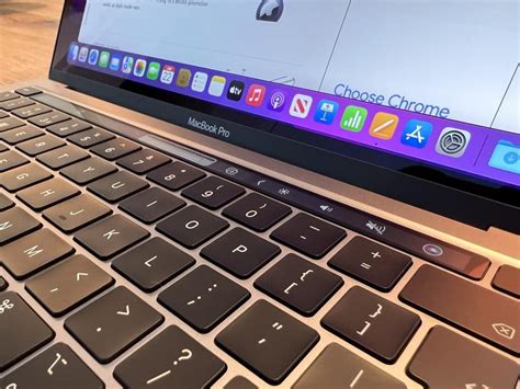 Macbook Pro 13 inch với Touchbar bị Apple dừng sản xuất