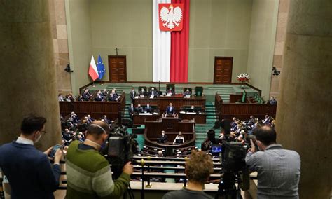 Morawiecki w Sejmie Ukraina walczy dziś o wolność całej Europy